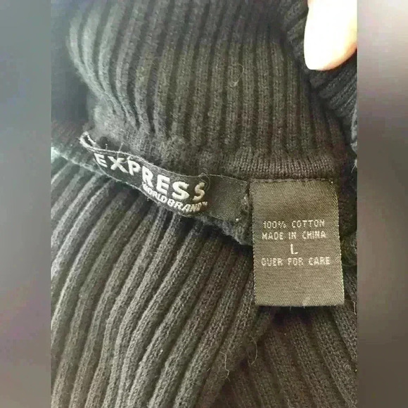 EXPRESS WORLDBRAND BLACK TURTLE NECK LARGE - Picture 4 of 4